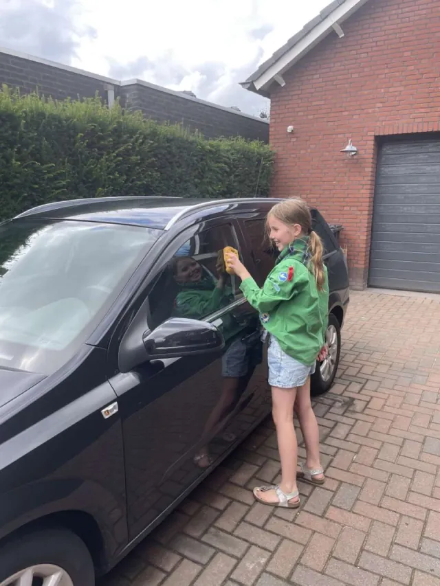 Een kabouter was een auto op een oprit